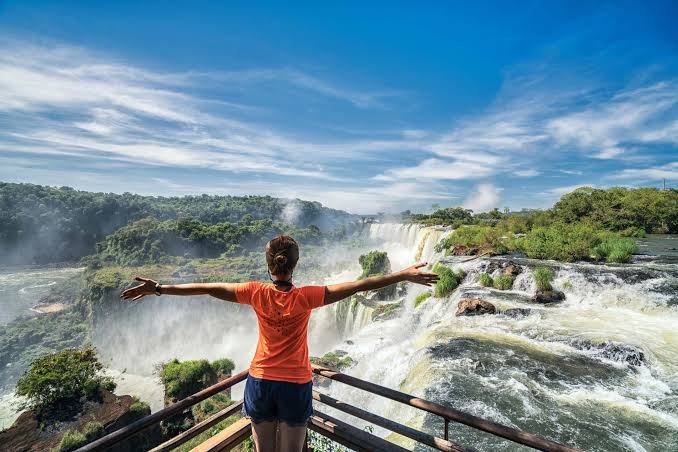 CATARATAS AL 100%