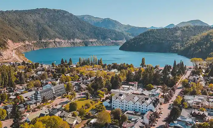 San Martín & 7 Lagos